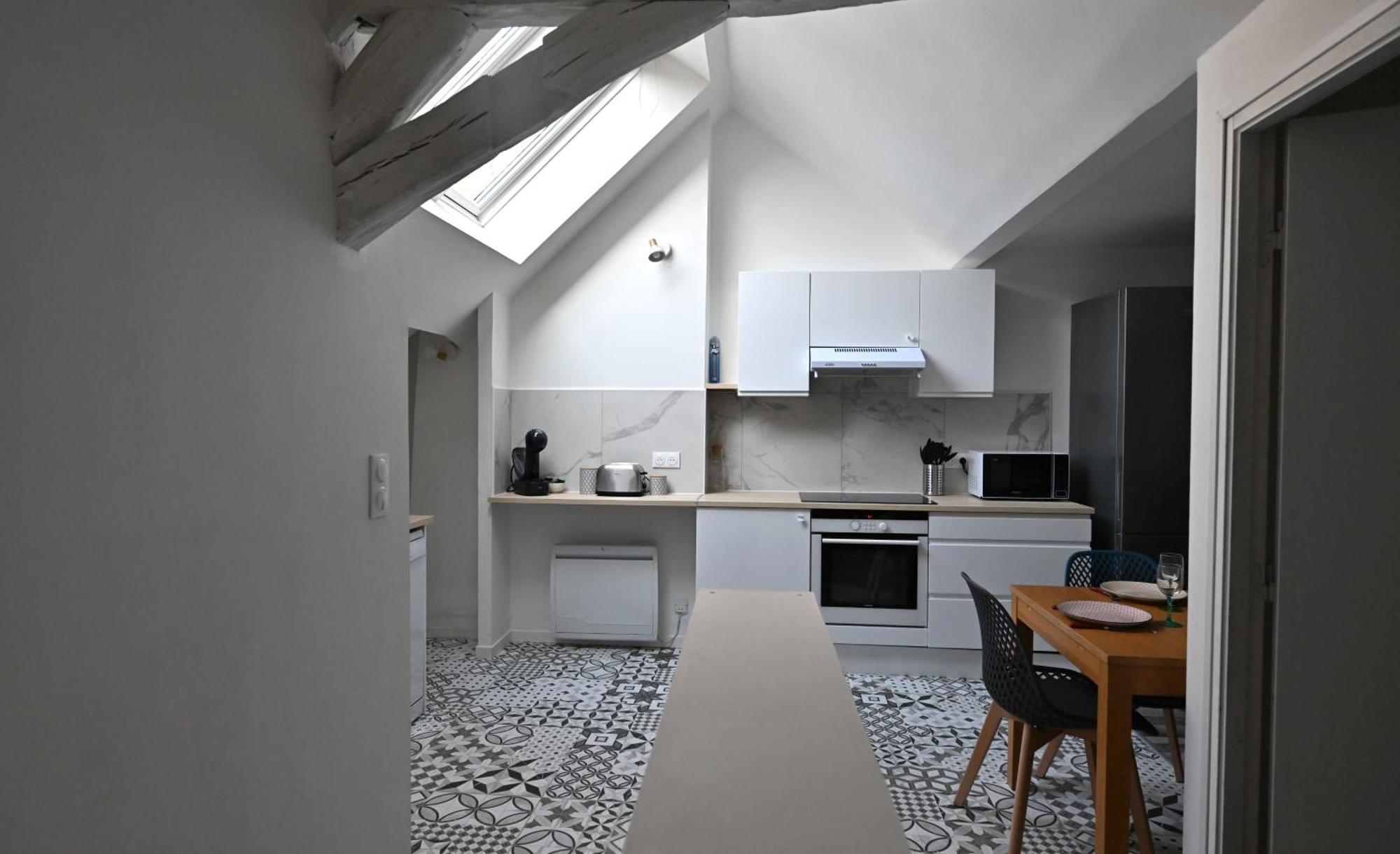 3 Appartements Premium Au Pied De La Cathedrale - Hypercentre Sens Exterior foto
