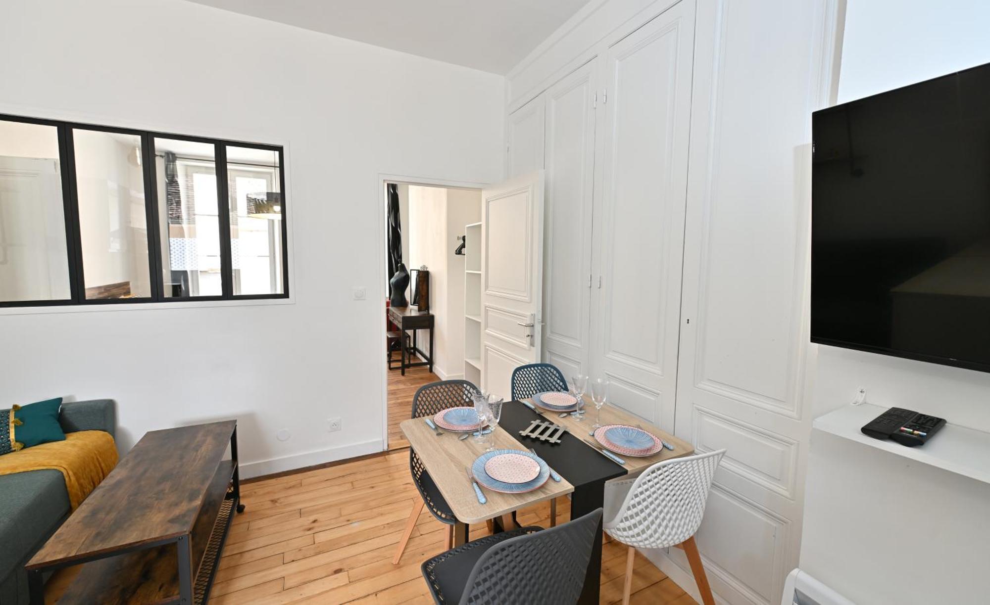 3 Appartements Premium Au Pied De La Cathedrale - Hypercentre Sens Exterior foto