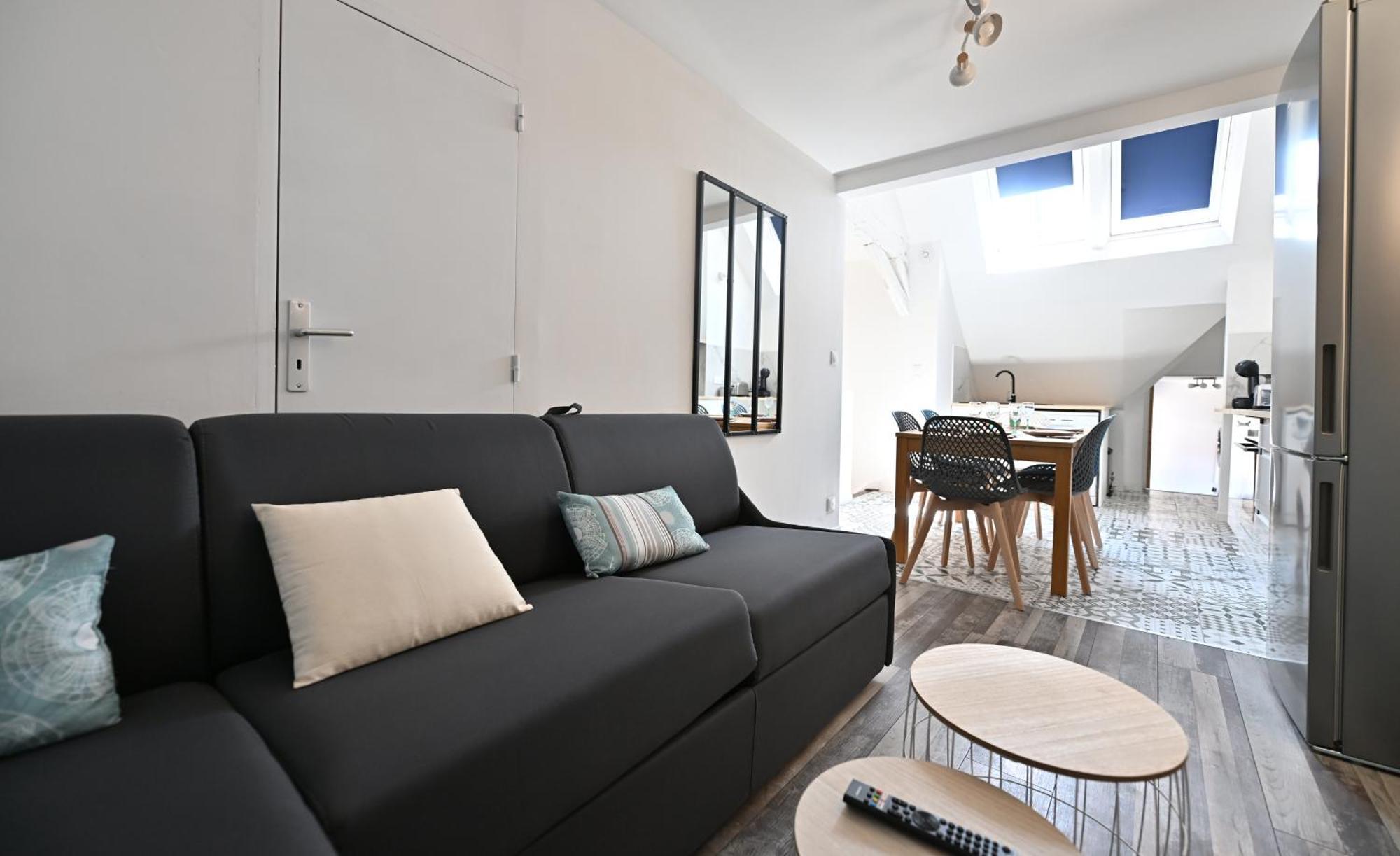 3 Appartements Premium Au Pied De La Cathedrale - Hypercentre Sens Habitación foto